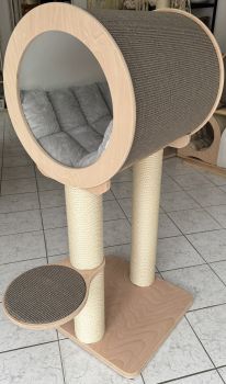 Preview: B-Ware Kratzbaum JR-02 aus Multiplex Buche | Katzenkratzbaum mit Sisalrolle | 140 cm