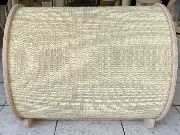 B-Ware Jumbo Bodenrolle aus Multiplex Buche – XXL Katzenhöhle mit Sisal – Ø 50 cm
