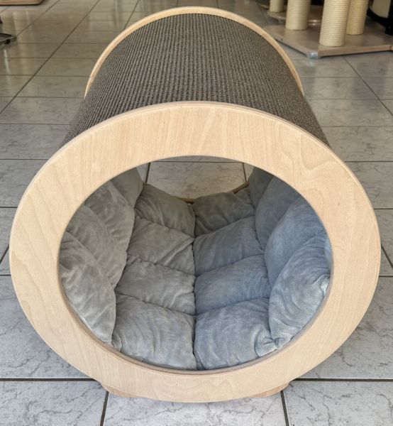 B-Ware Jumbo Bodenrolle aus Multiplex Buche – XXL Katzenhöhle mit Sisal – Ø 50 cm