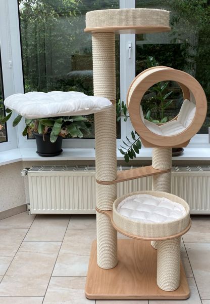 Kratzbaum R7N-06