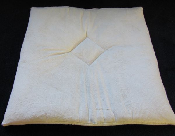 Mikrofaser Decke gepolstert ca. 70 x 70 cm