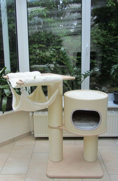 Kratzbaum S6JN-04